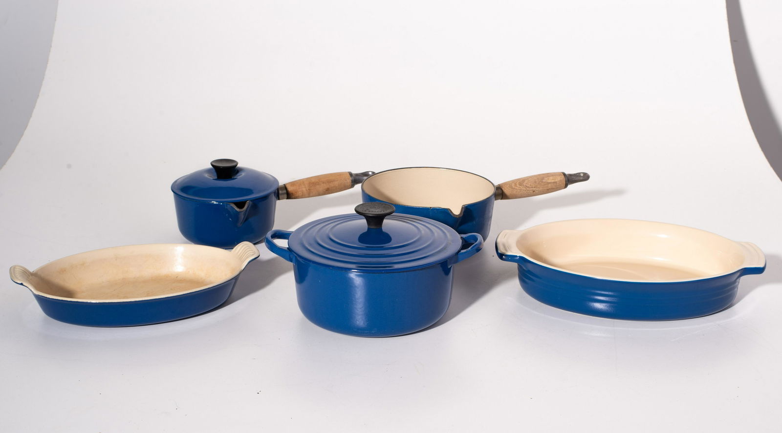 Assembled LeCreuset Cookware (1 of 15)