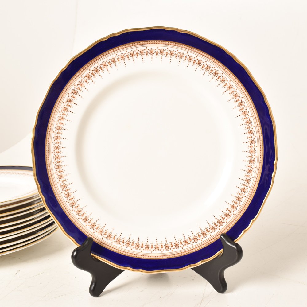 Royal Worchester "Regency" Porcelain Plates: Royal Worchester "Regency" Porcelain Plates. Set of (12). Manufacture's marks to underside. 10 3/4 dia.