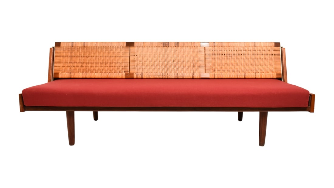 Hans J. Wegner Daybed, Model GE6 (1 of 17)