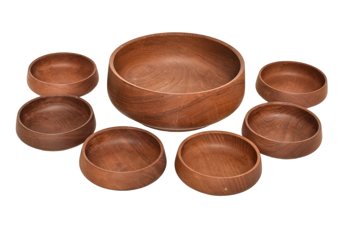 Laurids Lonborg Salad Set: Laurids Lonborg Salad Set. Salad bowl and six individual salad bowls. Denmark. 1960. Branded mark to underside. Teak. Salad bowl - 10dia x 4h. Individual bowls - 5 1/2dia x 1 3/4h.