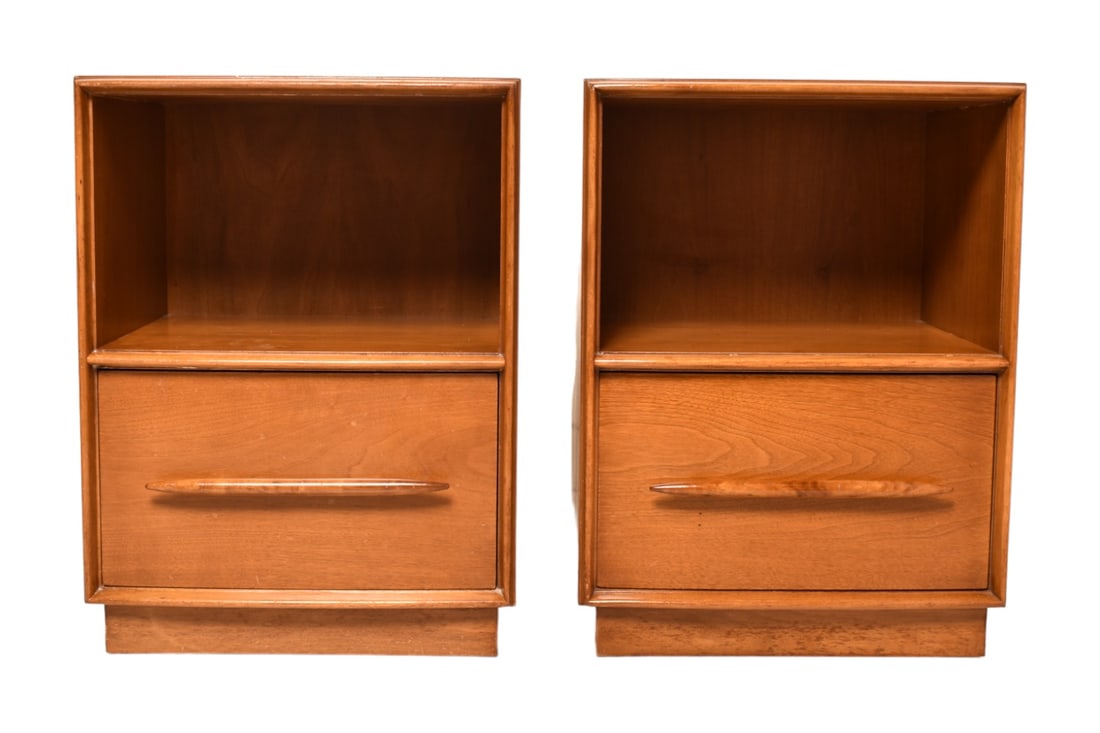 T.H. Robsjohn Gibbings Nightstand (1 of 9)