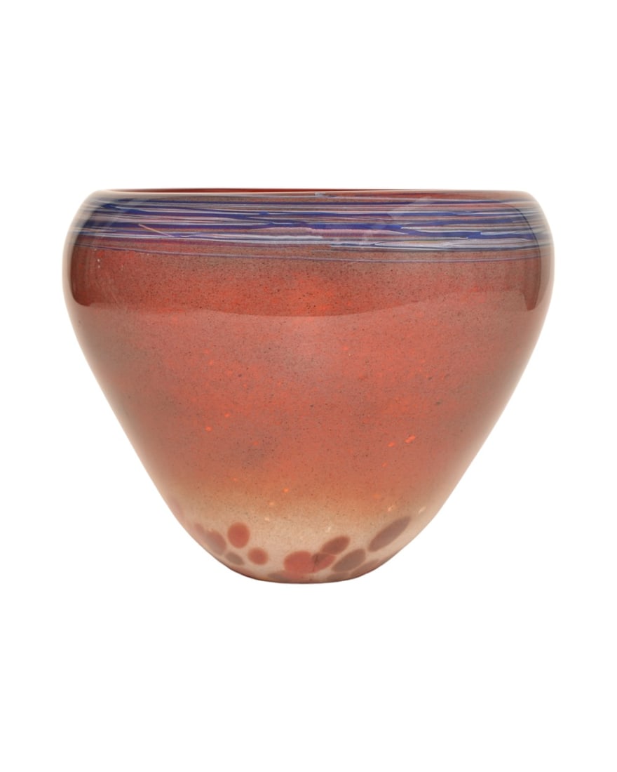 Oggetti Art Glass Vase: Oggetti Art Glass Vase. Signed R. Pele, 1980. Oggetti label. 10 1/2dia x 8 1/4h. Proceeds from this lot to benefit The Ray of Hope Foundation for Brain Cancer.