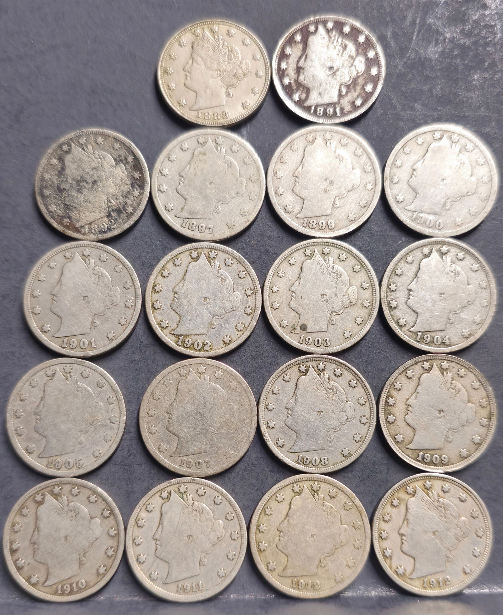 (18) U.S. Liberty "V" Nickel Coins (1 of 9)