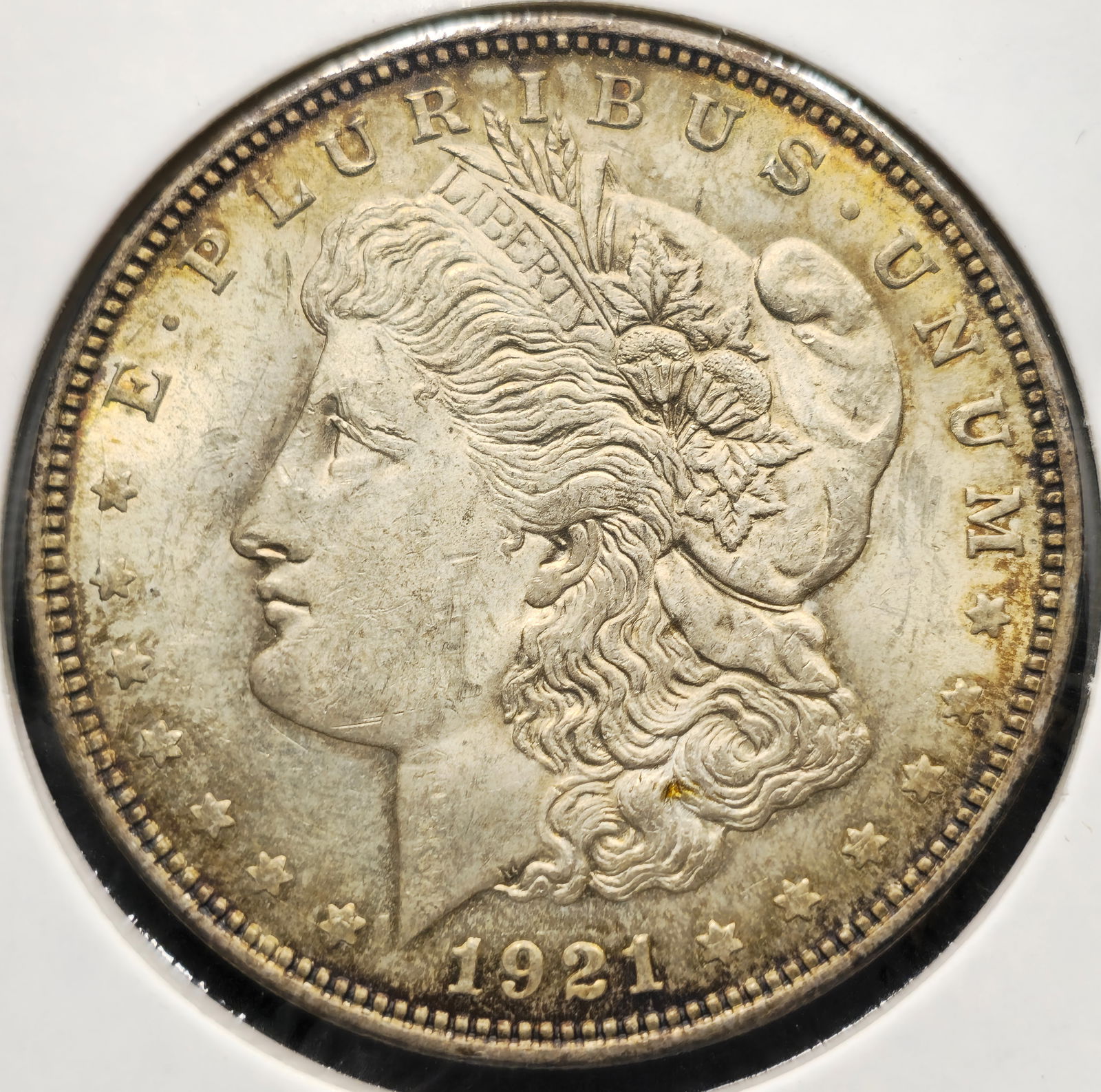 1921 Morgan Silver Dollar Uncirculated Coin (1 of 2)