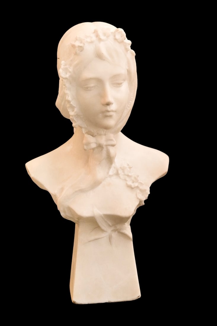 R Melini (19th Century, Italy) Marble Bust: R Melini (19th Century, Italy) Marble Bust. Firenze Foundry. Signed to verso. 6 3/4w x 5d x 13h.