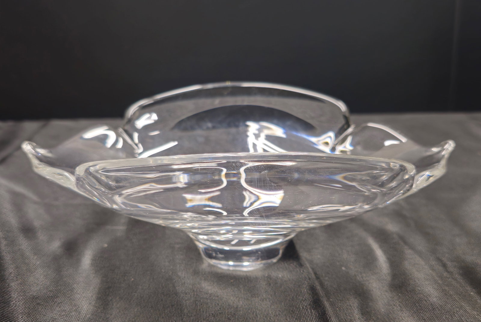 MCM Donald Pollard For Steuben Art Glass Bowl (1 of 5)