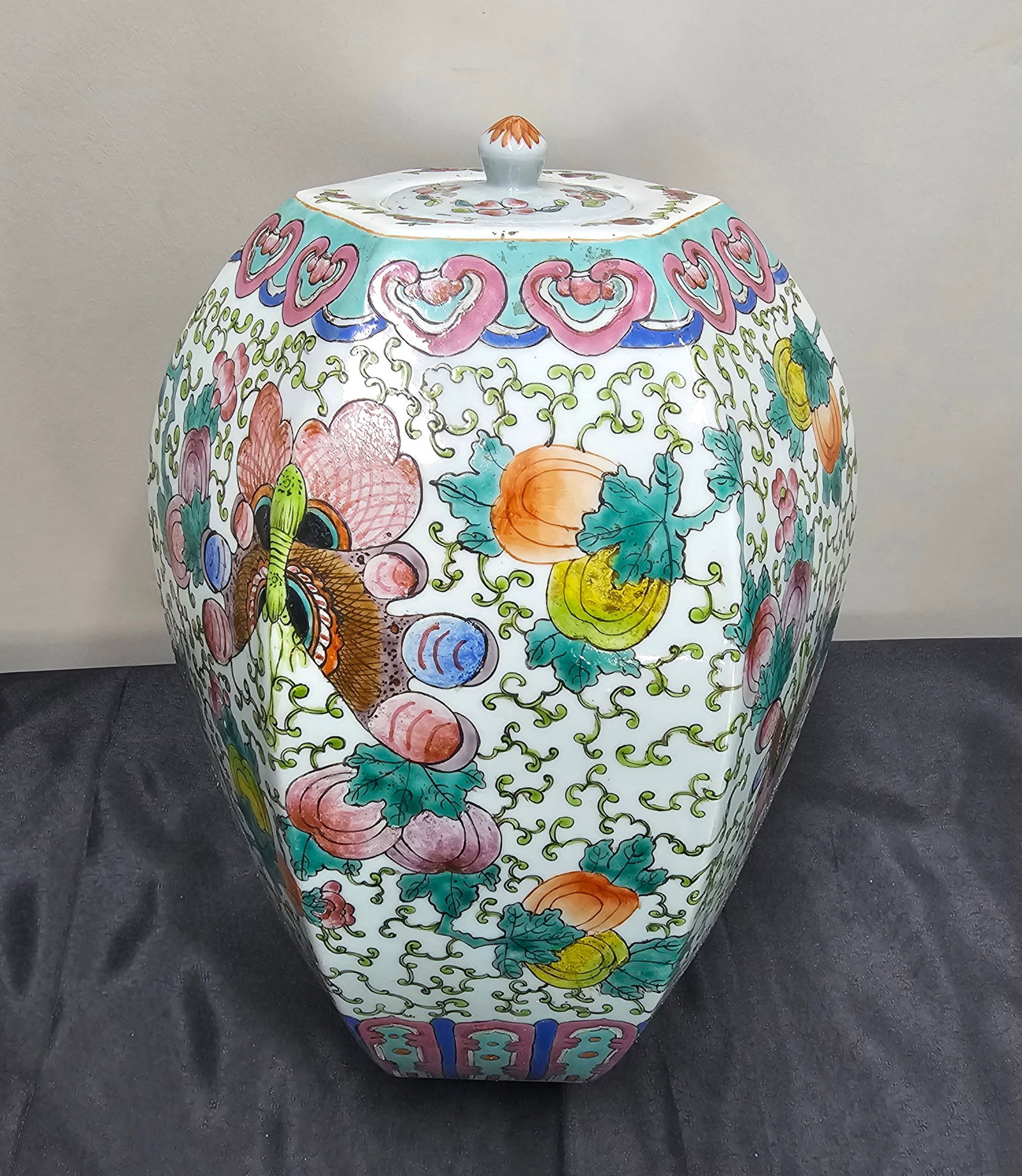 Chinese Famille Verte Hexagonal Lidded Vase (1 of 6)