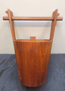 MCM Italian Anri Form Teak Ice Bucket: Vintage Anri Form Burmese teak ice bucket, Italy. 1970. Original gold aluminum liner. Marked to underside with manufacturer's mark. 11"w x 7 1/2"d x 13"h