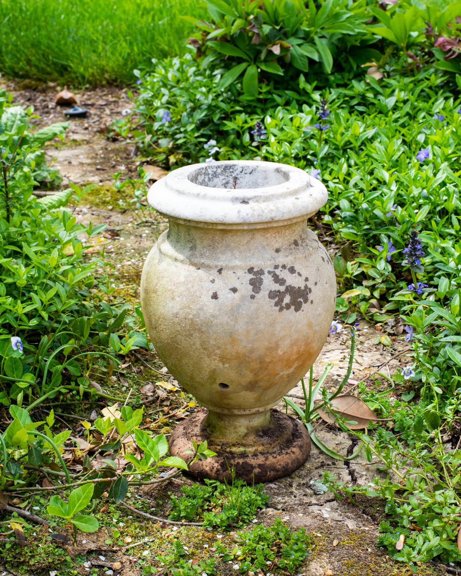 Cast Stone Bulbous Urn: Cast Stone Bulbous Urn. USA. 1940s. 8 dia x 12h. Provenance; The Beth & J. Karp Collection, Indian Hill, Ohio.