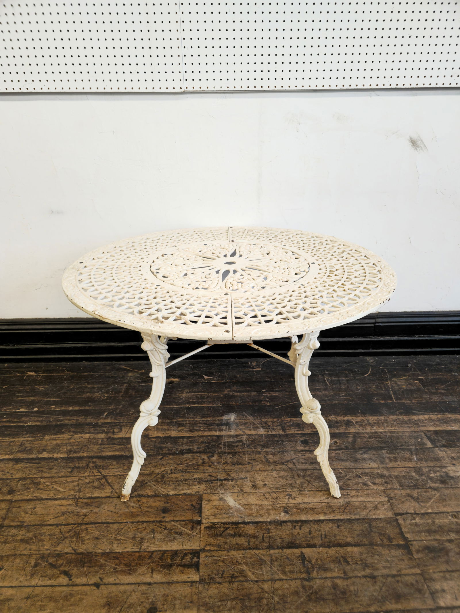 Victorian Cast Aluminum Garden Dining Table (1 of 6)