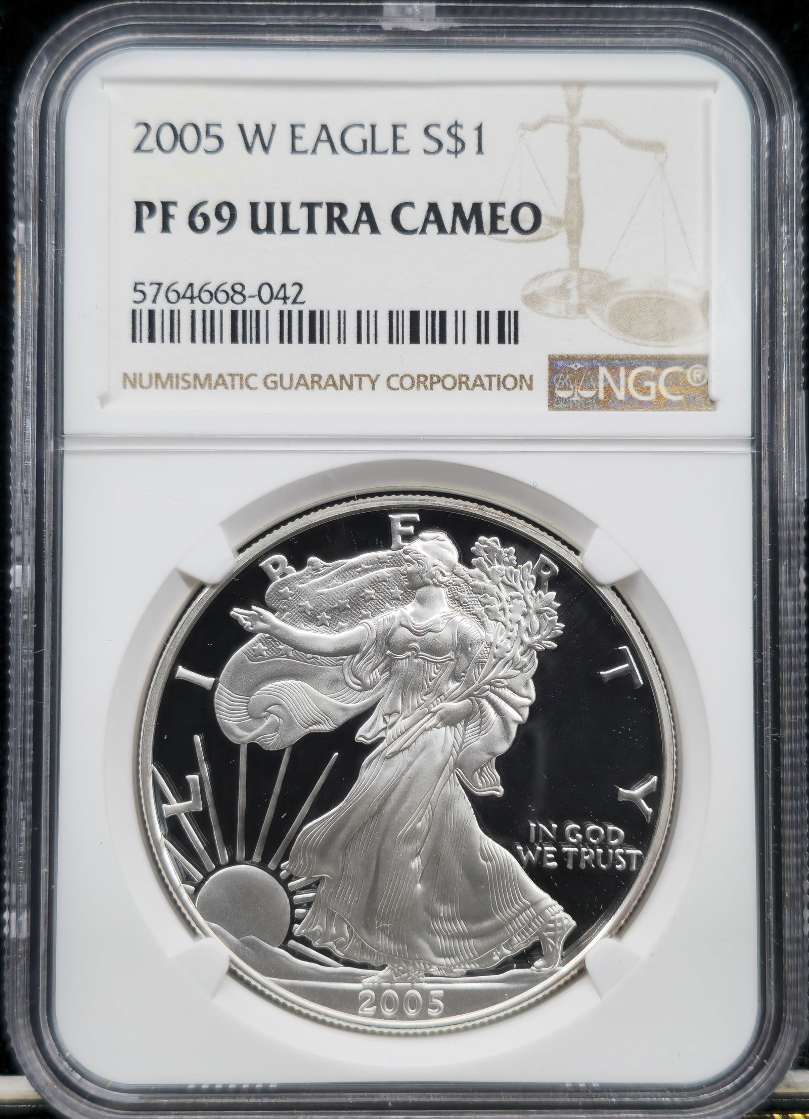 2005-W American Silver Eagle PF 69 Ultra Cameo NGC (1 of 2)