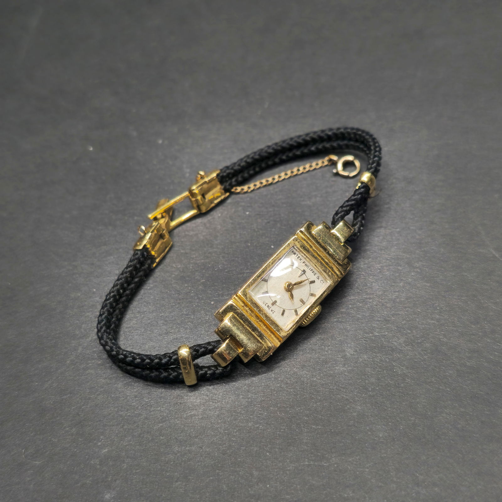 Ladies 18k Gold Patek Phillippe Wrist Watch (1 of 9)