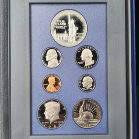 United States 1986 Liberty Prestige Set