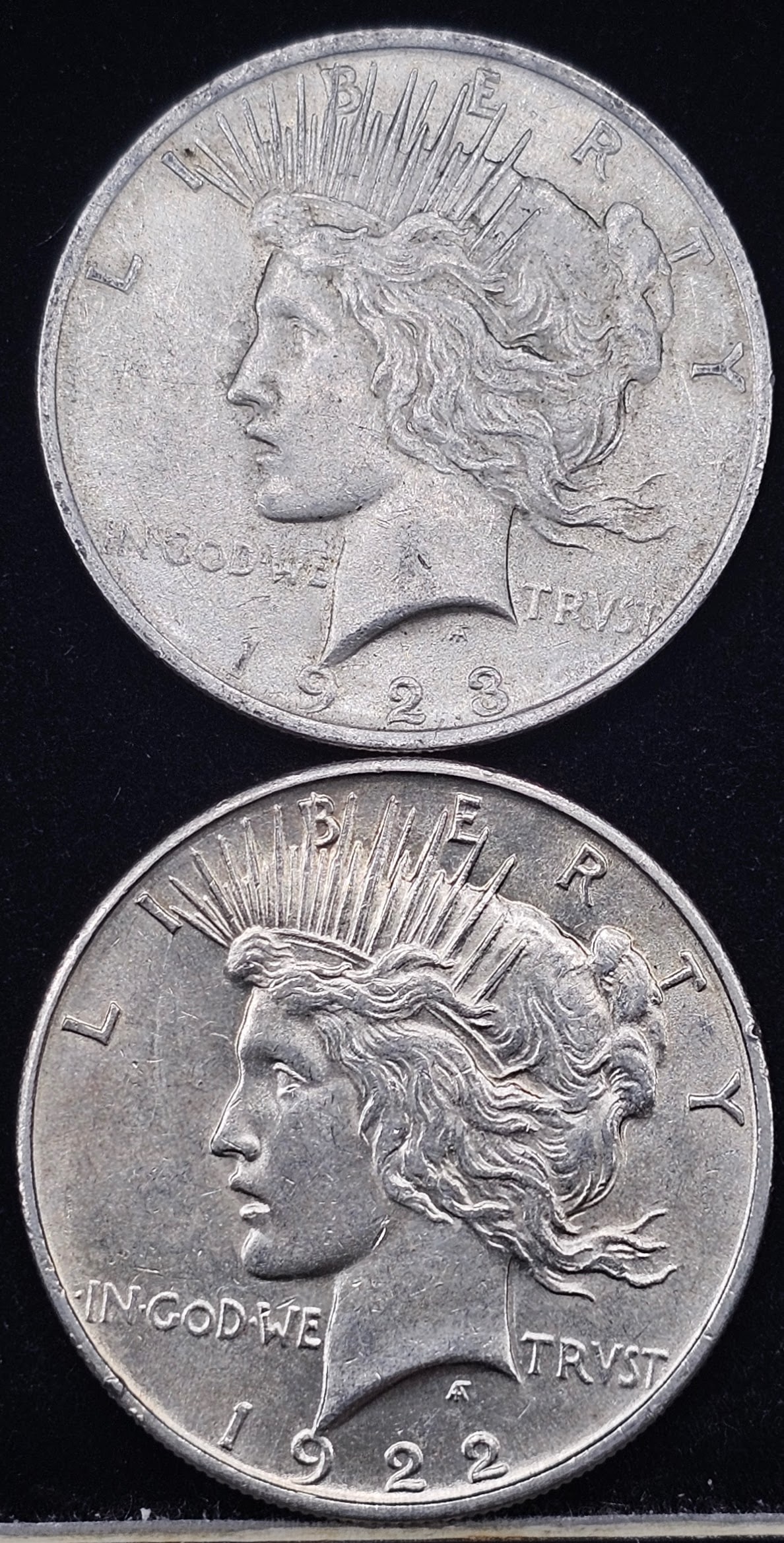 1922 & 1923 Peace Silver Dollar Coins (1 of 5)