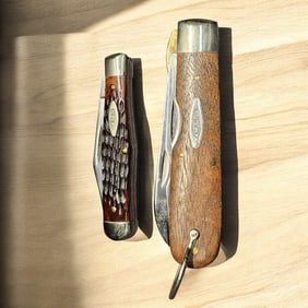 Case XX USA 10 Dot (1980) Walnut 12031 L Electrician's Knife & Case XX USA 1965-69 Pretty Bone 6225