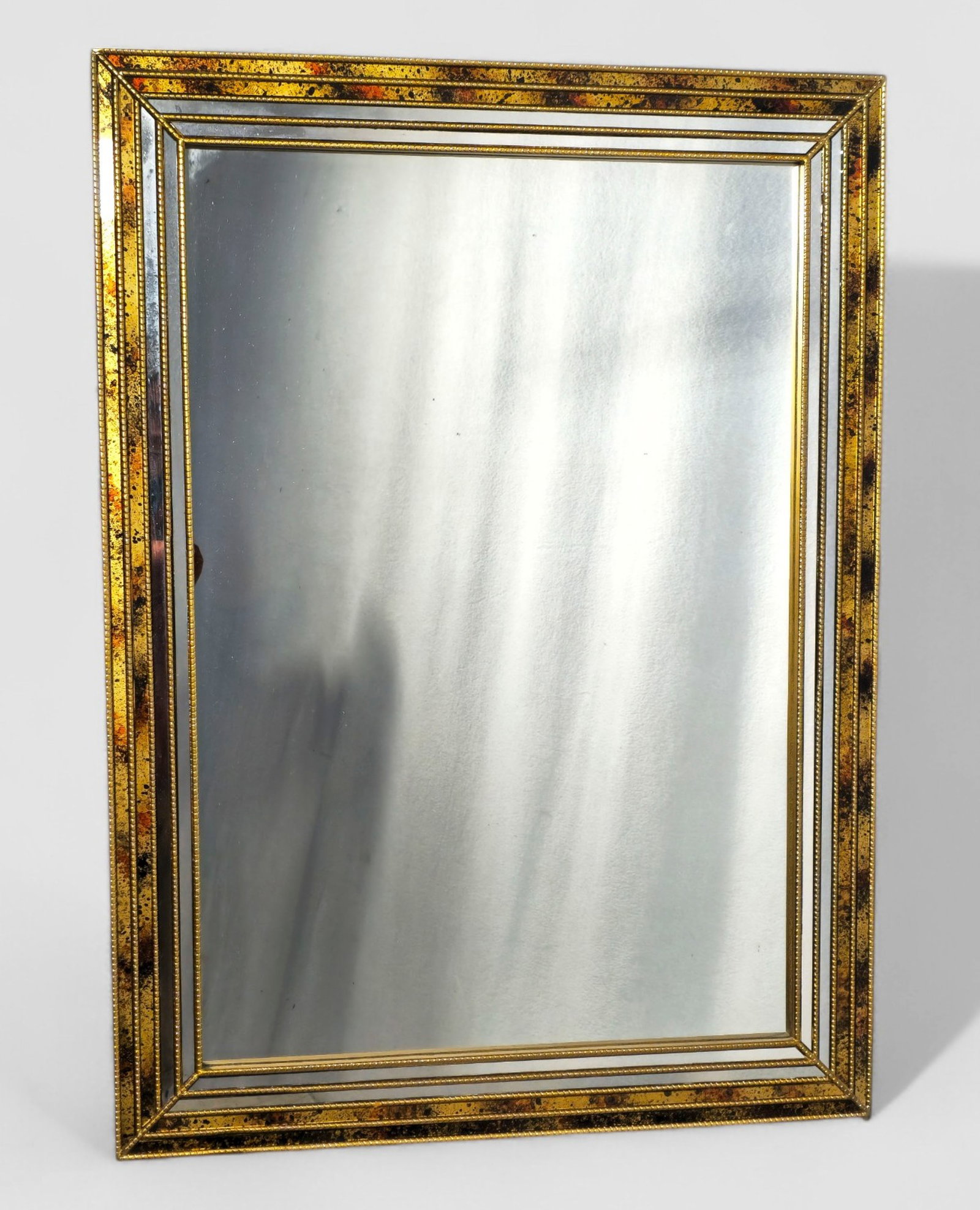 Rectangular Decorative Wall Mirror (1 of 5)
