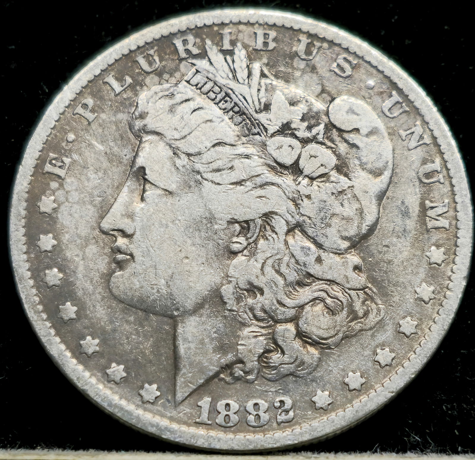 1882-O Morgan Silver Dollar (1 of 2)