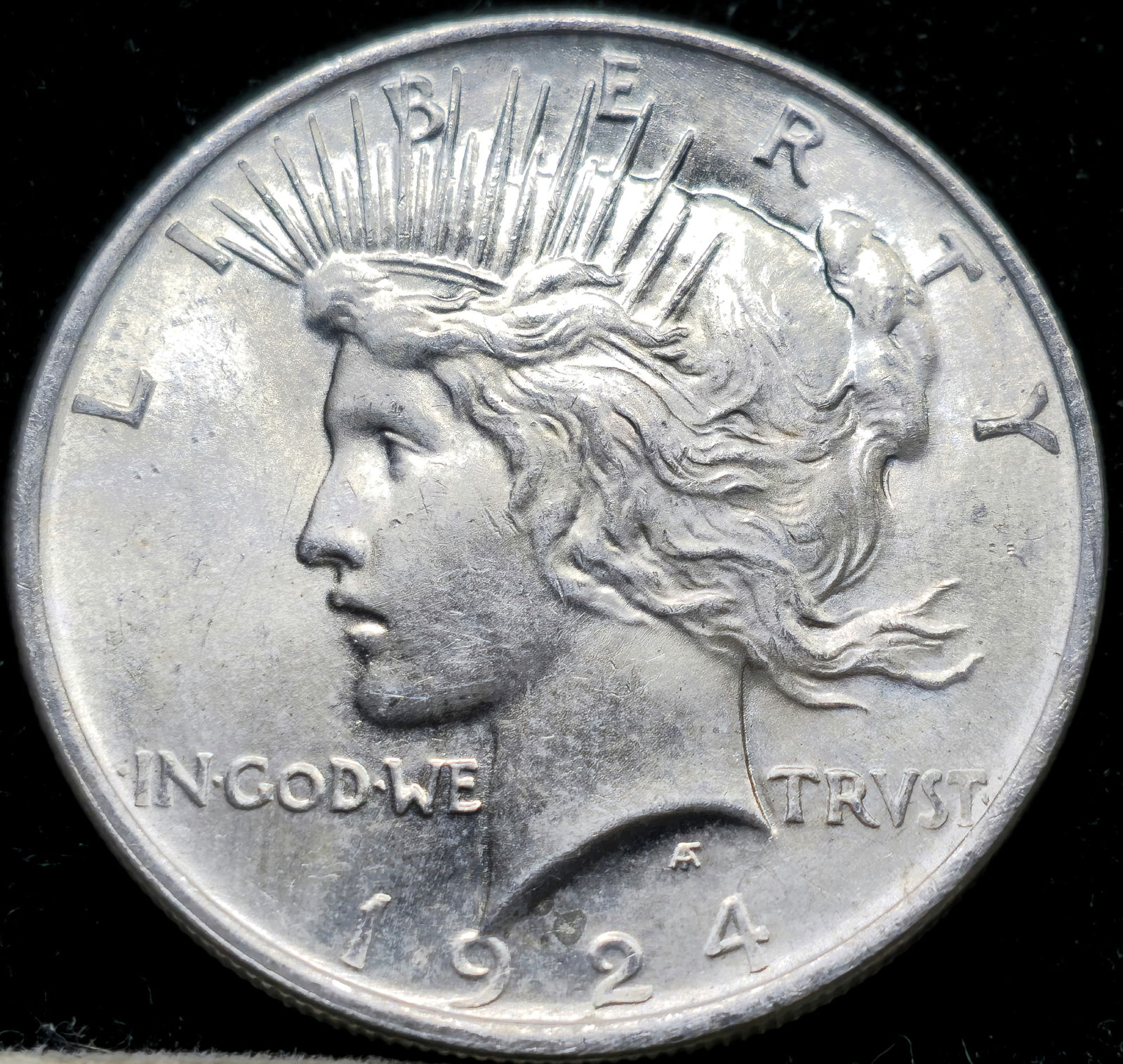 1924 Peace Silver Dollar Gem (1 of 4)