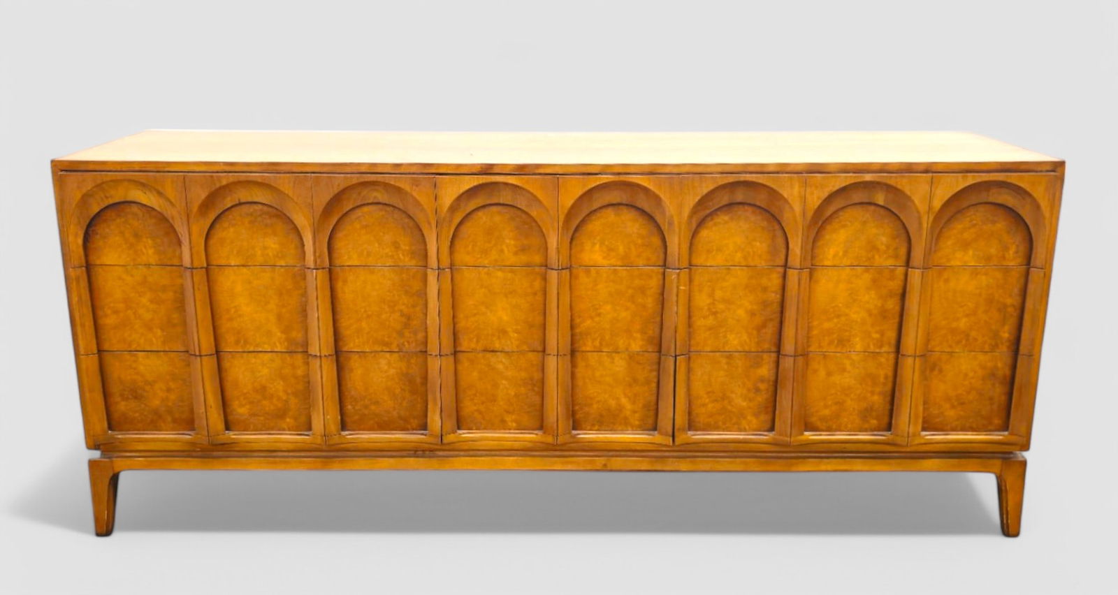 Thomasville MCM Dresser (1 of 6)