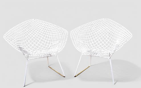 Harry Bertoia Diamond Chairs: Diamond lounge chairs, pair. Knoll International. 1952. Enameled steel. 33w x 28 1/2d x 30 1/2h. SH - 15