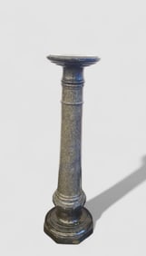 19th Century Continental Classic Green Marble Pedestal