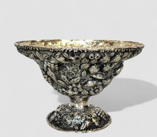 Loring Andrews Sterling Silver Fruit Repousse Fruit Bowl