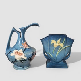 Roseville "Zephyr Lily" Art Pottery Fan Vase #206-7