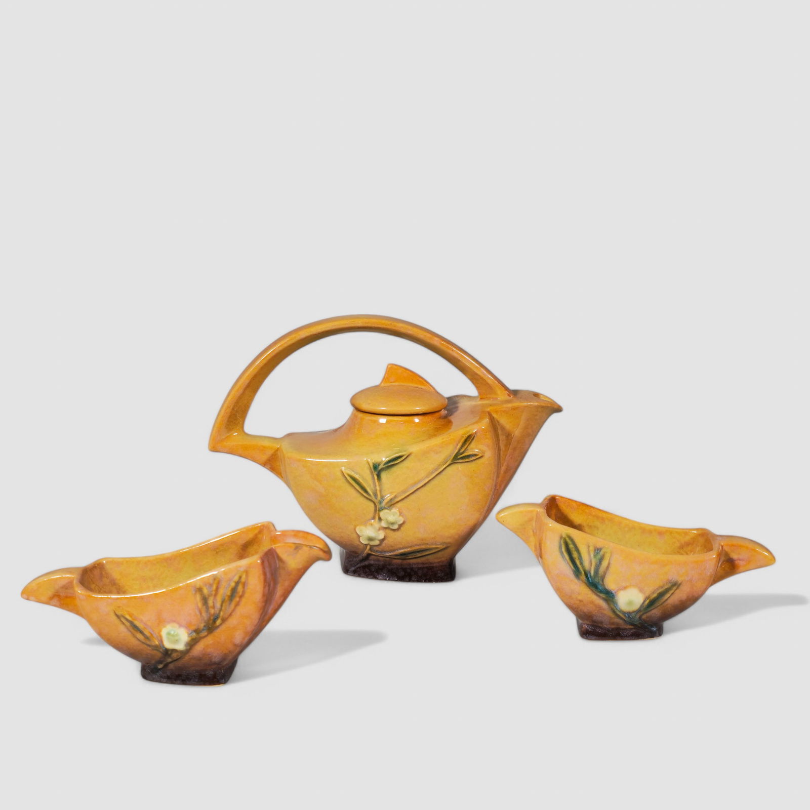 Roseville "Windcraft" Art Pottery Tea Set (1 of 8)