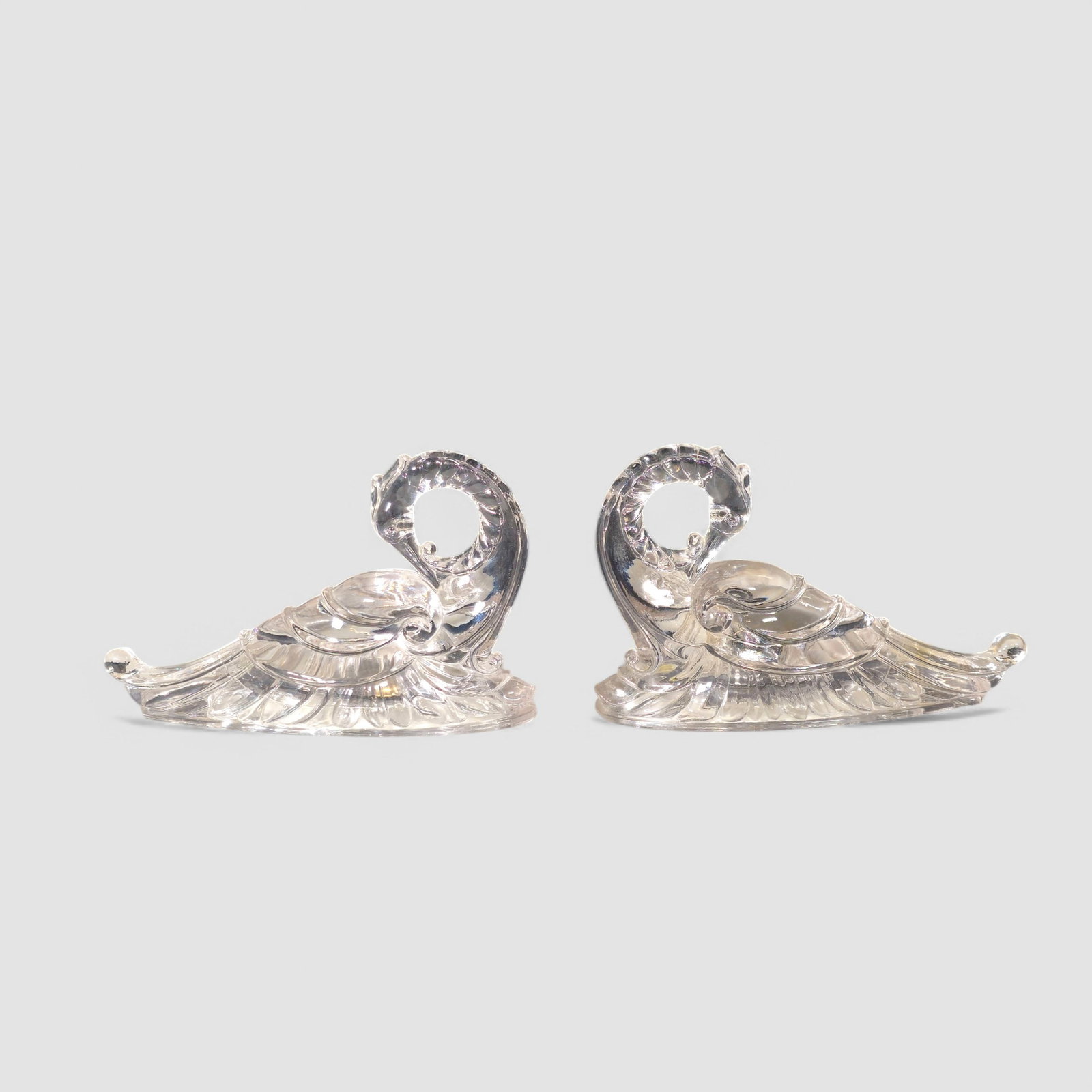 Paden City Glass Dragon Swans: Paden City Glass Dragon Swans, pair, USA, 1930's. 9 3/4w x 3d x 6h