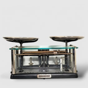 Torsion Balance Scale, Model IL-1