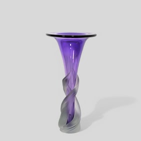 Thomas Buechner Art Glass Vase