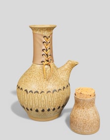 Jane & Gordon Martz Carafe & Sugar