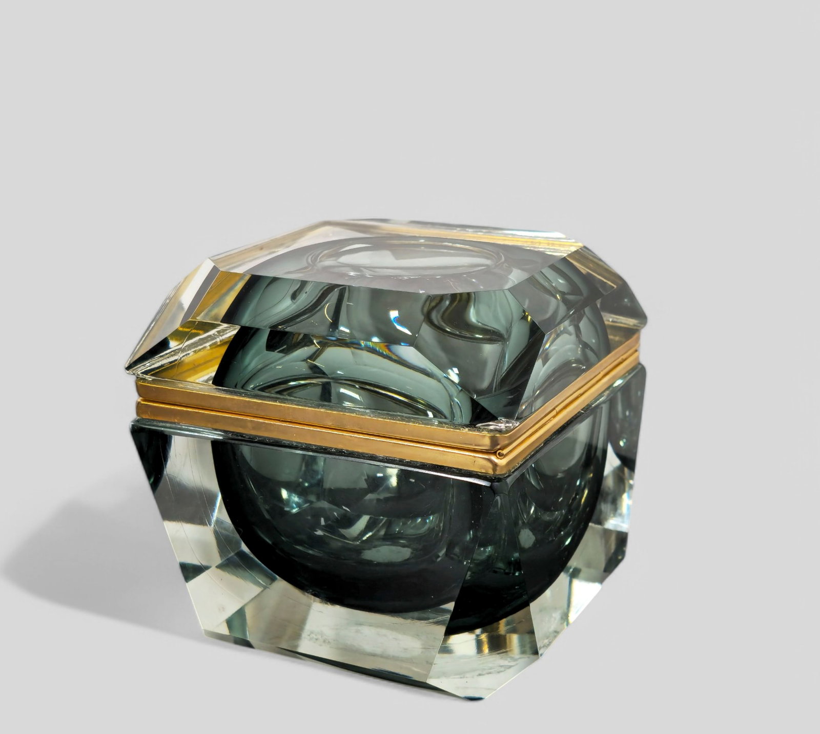 Alessandro Andruzzi Murano Jewelry Casket: Alessandro Andruzzi Murano Jewelry Casket, Italy, 1960's. Murano glass and brass. Hinged lid. 5 1/4w x 5 1/4d x 5 1/4h