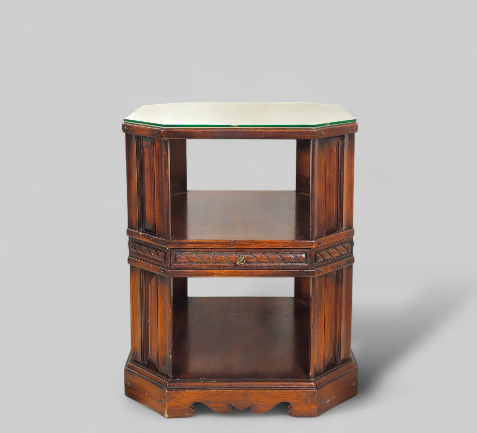 Romweber Viking Oak Octagonal Two Tier Table (1 of 7)