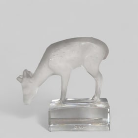 Lalique France Crystal Frosted Fawn Paperweight
