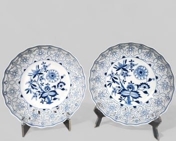 Late 18th Century Crossed Swords Meissen "Onion: Porcelain Reticulated Center Bowls