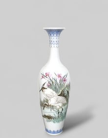 19th Century Chinese Famille Rose Porcelain Vase