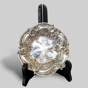 Reed & Barton Sterling "Les Six Fleurs" Nut Bowl, #X276