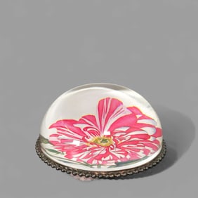 Willient Floral Paperweight