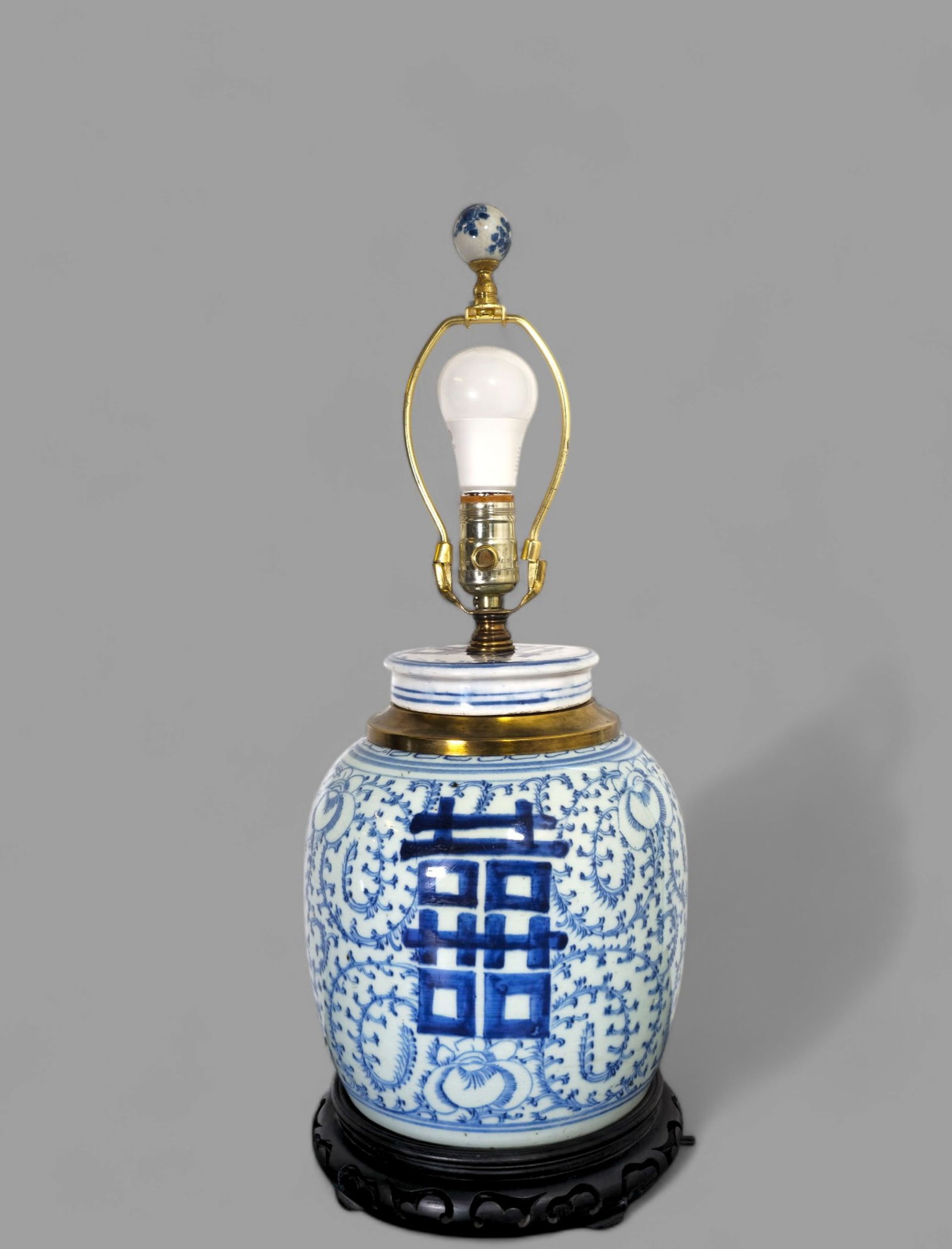 Chinese Porcelain Double Happiness Ginger Jar Table Lamp (1 of 7)
