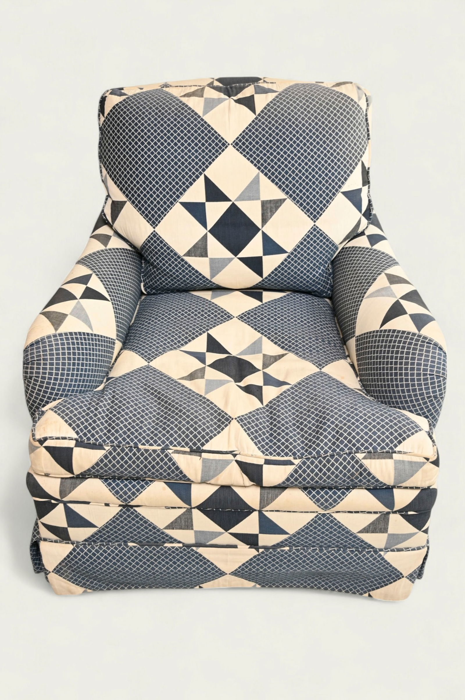 Antique Quilted Easy Lounge Chair (1 of 14)