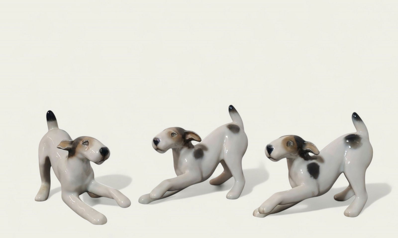 Leonore Margarete Rendlen Schneider Rosenthal Fox Terrier Figurines (1 of 6)