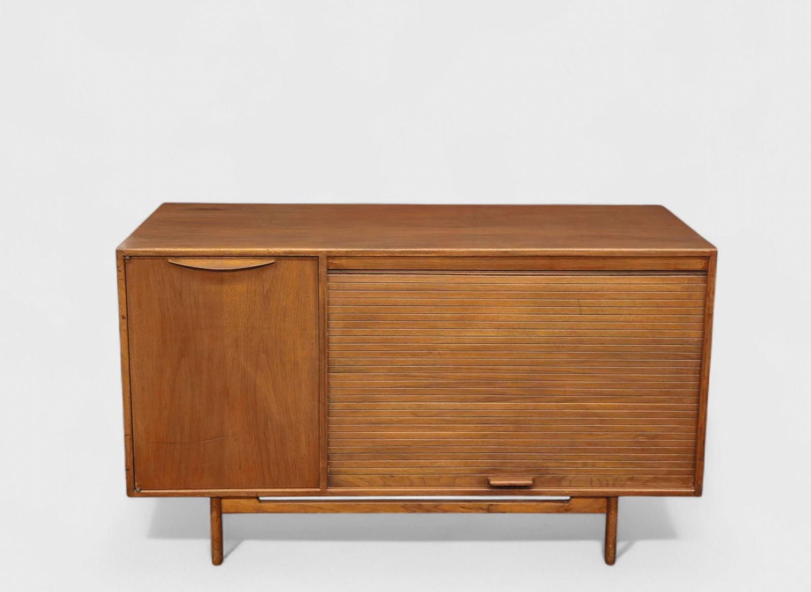 Jens Risom Credenza/Cabinet (1 of 8)