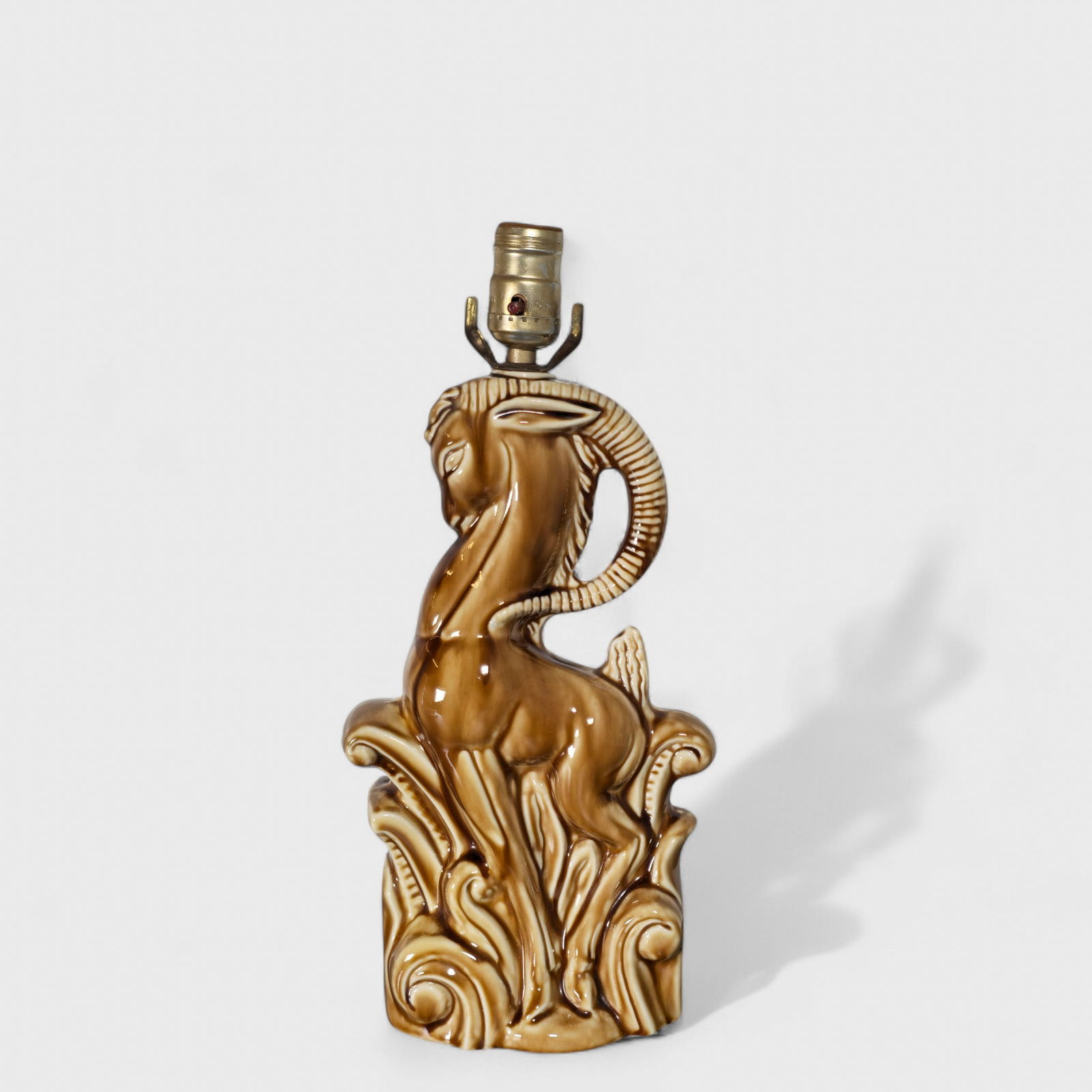 Haeger MCM Gazelle Table Lamp (1 of 7)