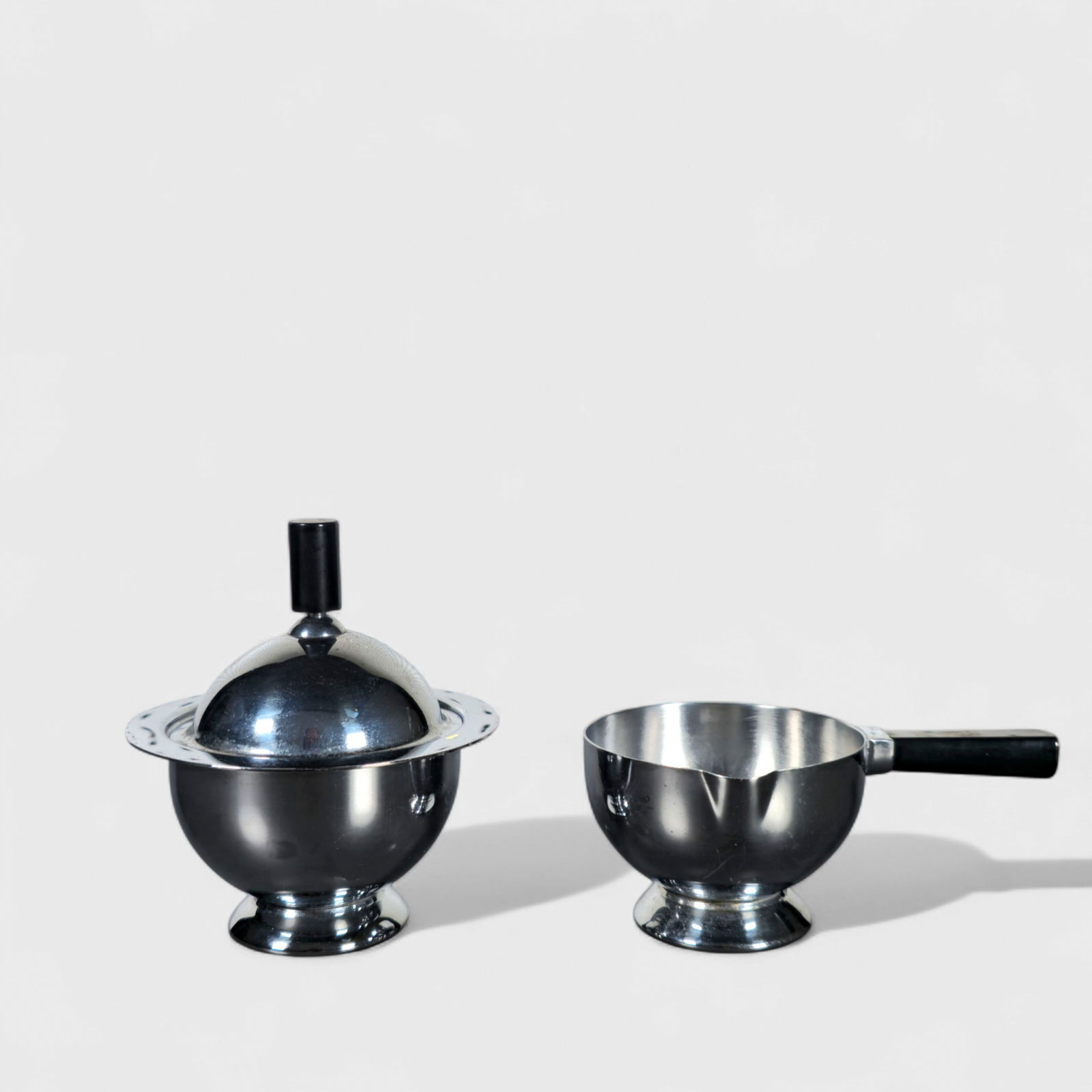 Walter Von Nessen Art Deco Creamer and Sugar (1 of 6)