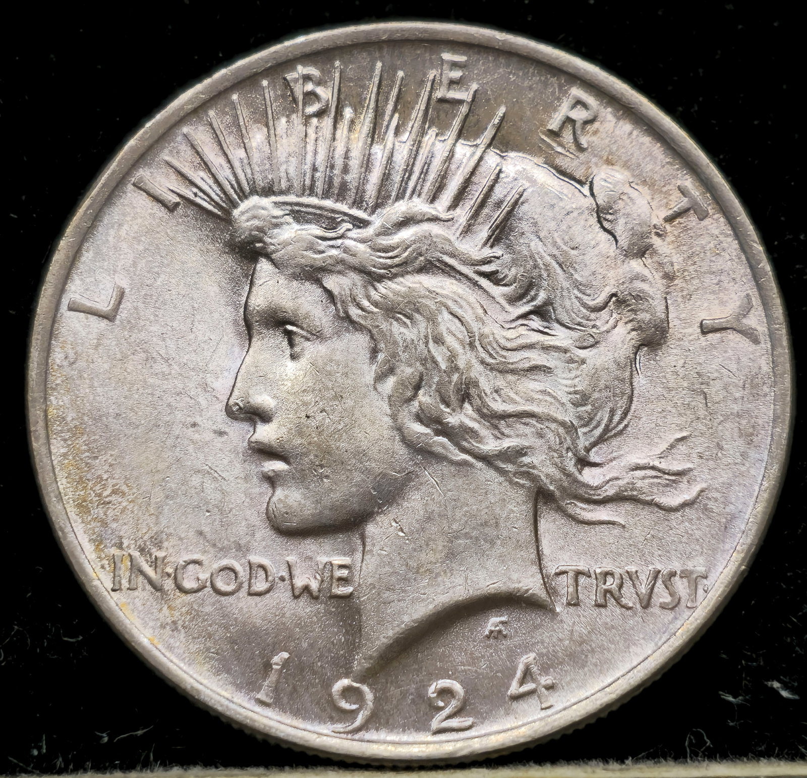 1924 Peace Dollar (1 of 4)