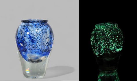 Jean Claude Novarro (B. 1943) Art Glass Vase
