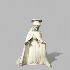 M. J. Hummel Tm 3 Mary