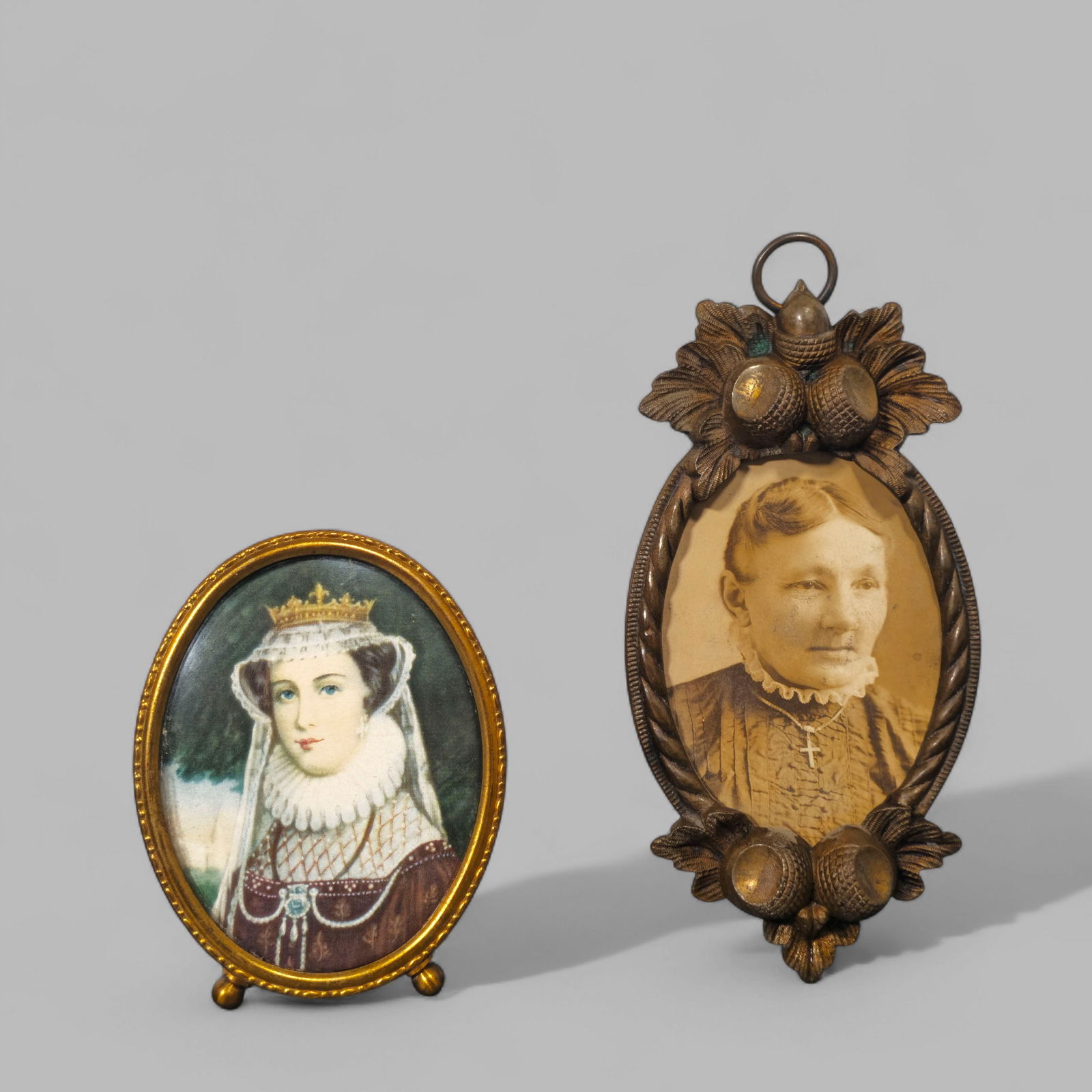 Miniature Frames: Miniature Frames, (2) total. (1) late 19th century with high relief acorns and maple leaves. The other is a 20th-century frame with an original kickstand. Acorn frame- 2 3/4w x 5 1/4h.