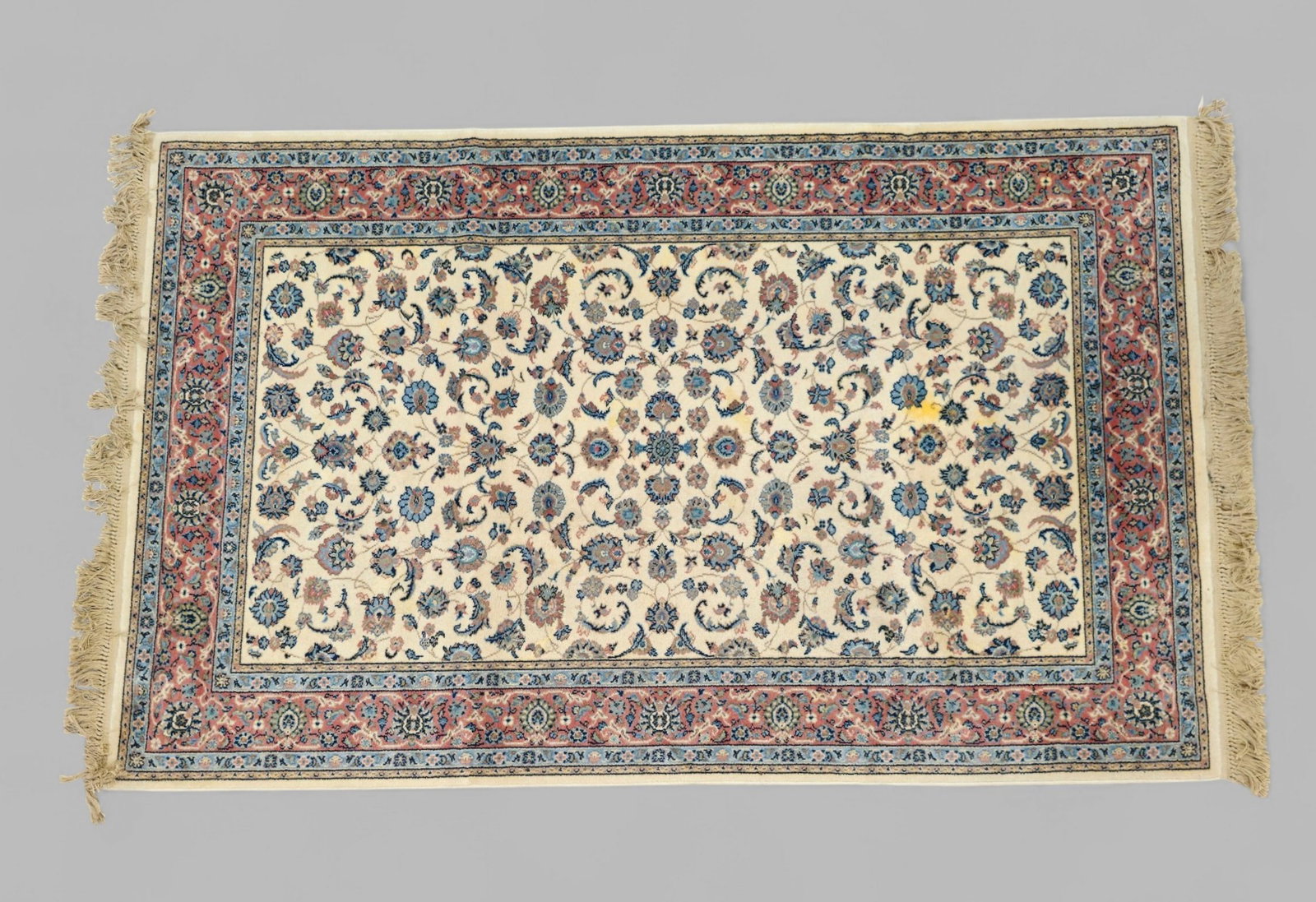 Karastan Ivory & Rose Kashan: Karastan Ivory & Rose Kashan, manufacturer's label to verso. 5' 9" x 9'.